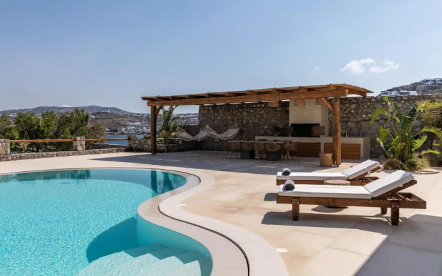 Island Times Villa by Unique Villas Collection