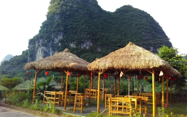 Yangshuo Pure Joy Resort