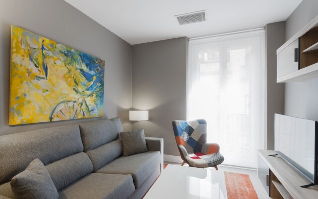 Dobo Rooms Palacio Apartments