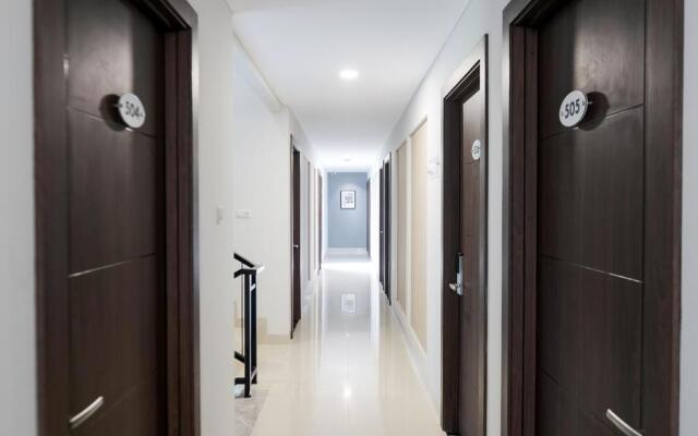 Urbanview Hotel Slipi Inn Palmerah
