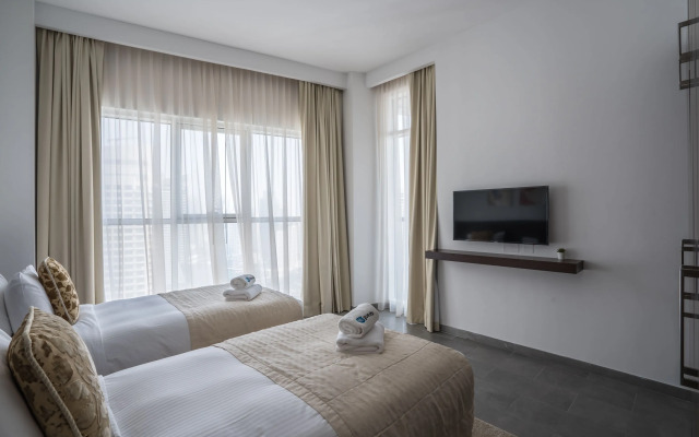 Apt. with amazing views Dubai Marina