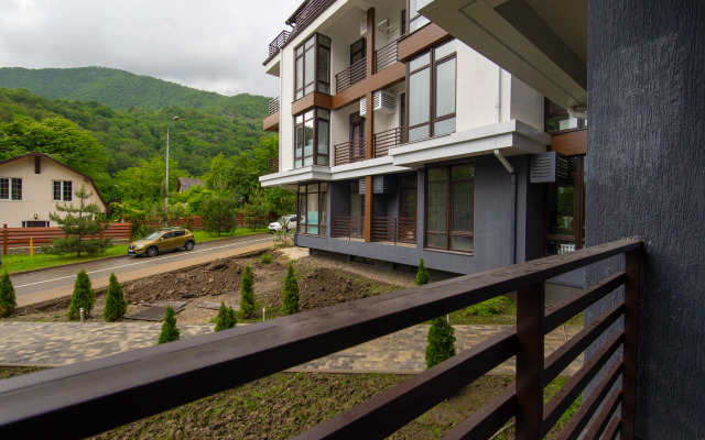 Море апартаментов на Турчинского 10