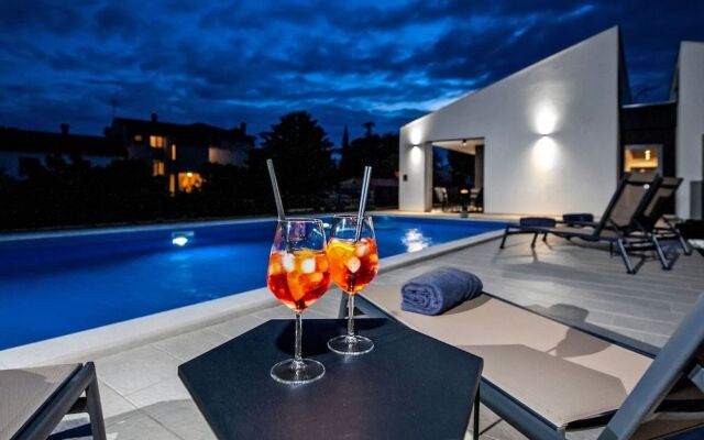 Villa XO