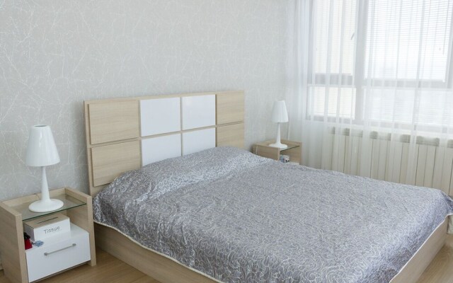 FM Luxury 1-BDR Apartment  with Terrace