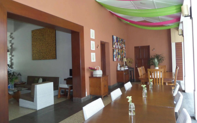 Merbabu Guest House