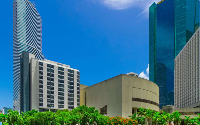 Comfort Inn & Suites Downtown Brickell-Port of Miami