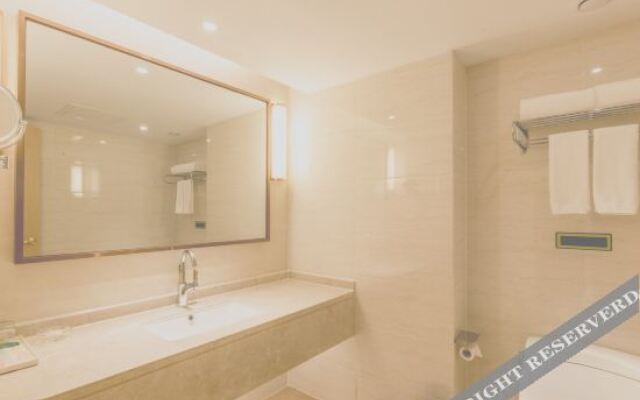 Vienna International Hotel (Nanning University Road Guangxi University of Finance and Economics)