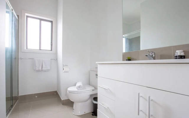 Stunning 3beds Near Knox Shopping Centro@wantirna