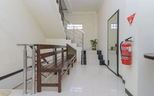 RedDoorz Syariah near Universitas Jember