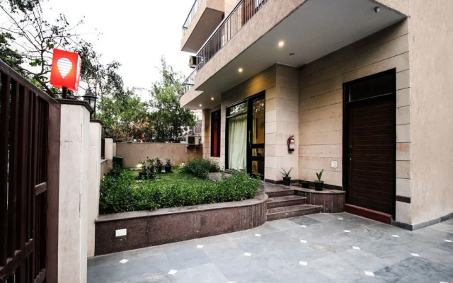 OYO Flagship 273 Noida Expressway SEZ