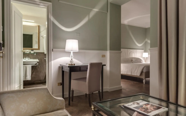 Plaza Hotel Lucchesi