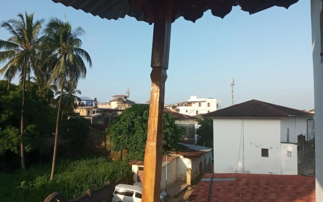 Plumeria Hotel