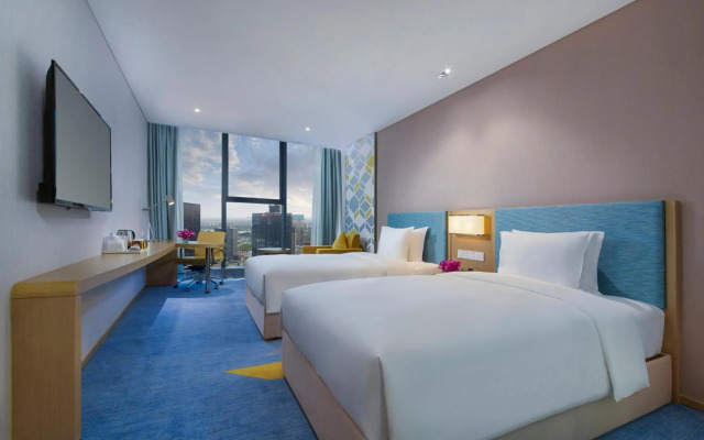 Holiday Inn Express Zhengzhou Longzi Lake by IHG