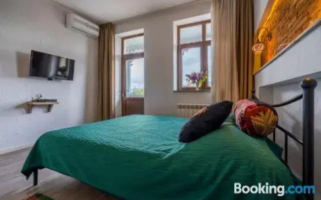 No12 Apartment
