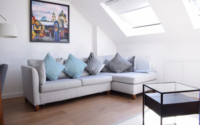 Duplex Apartment In Fulham
