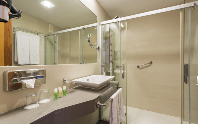 Palladium Hotel Cala Llonga - Adults Only