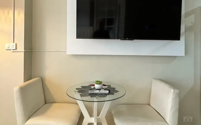 Serenity Staycation Studio