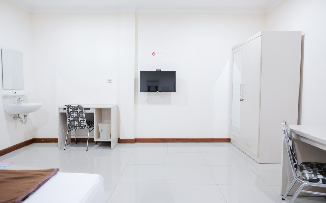 Wisma Delapan