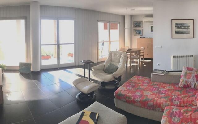 Apartment with 2 Bedrooms in Roses, with Wonderful Sea View, Furnished Balcony And Wifi - 10 M From the Beach