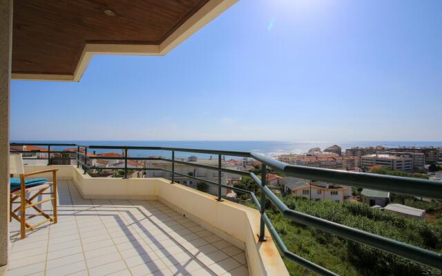 Buarcos Pool Apartment