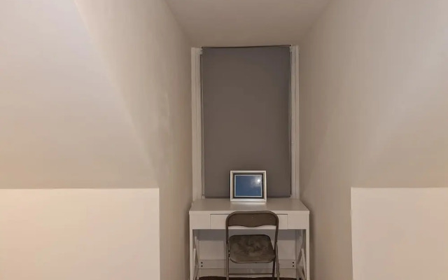 Grace Apartments - Living Spring 1