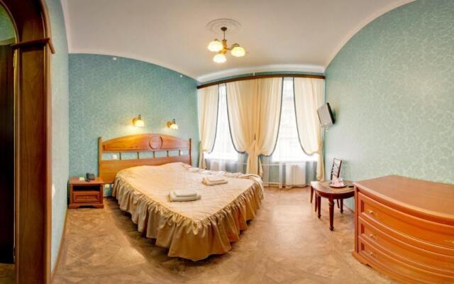 Adelia Hotel