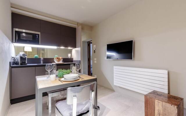 THE Smart Lucca Apartment Suite Inside the Walls