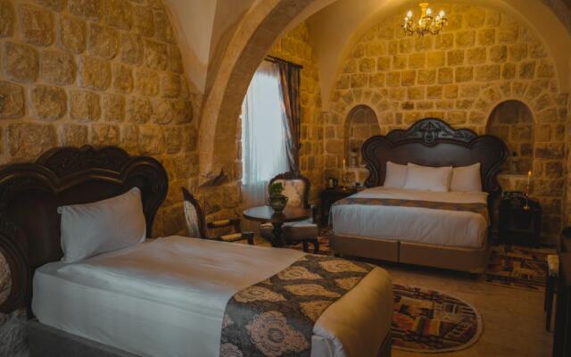 Kasri Divan Hotel