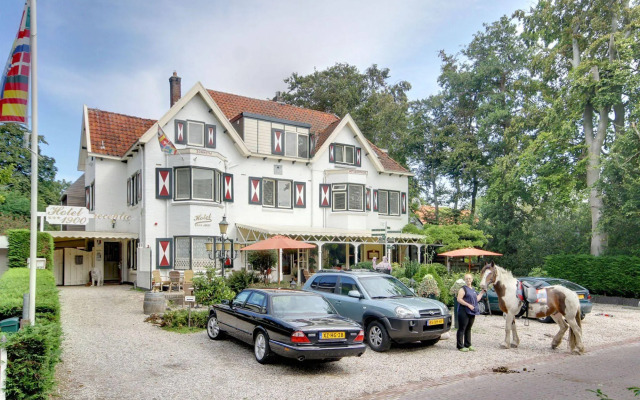 Hotel 1900