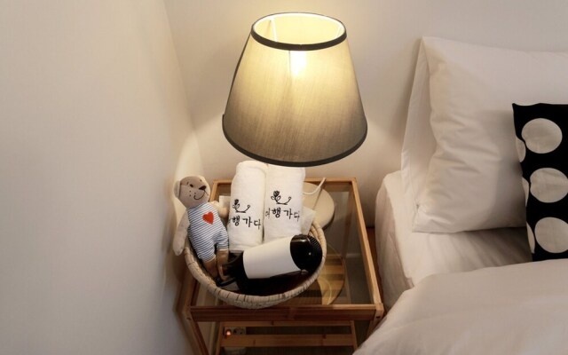 Ulsan Dalbit Eunhasu Guest House
