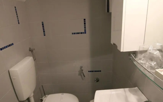 Ante Studio Apartment