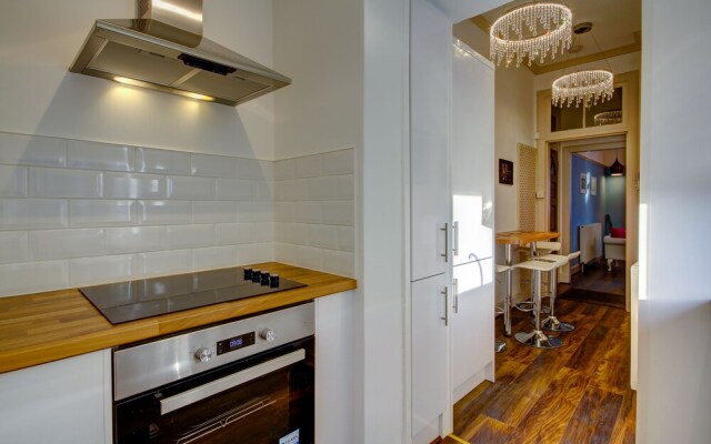 Tiffany's - Donnini Apartments