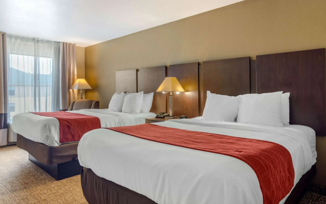 Comfort Inn & Suites Perry National Fairgrounds Area