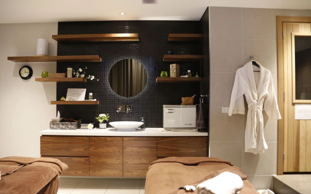 The Sebel Melbourne Docklands Hotel