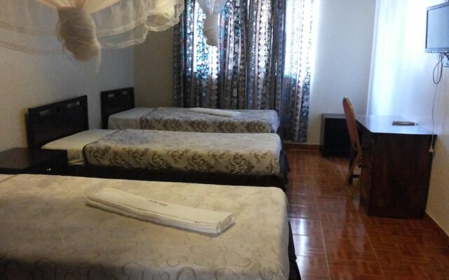 Enro Hotel