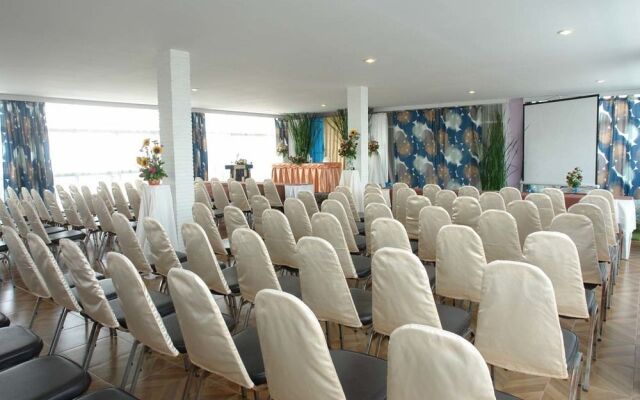 Buritara Resort On Nut Bangkok