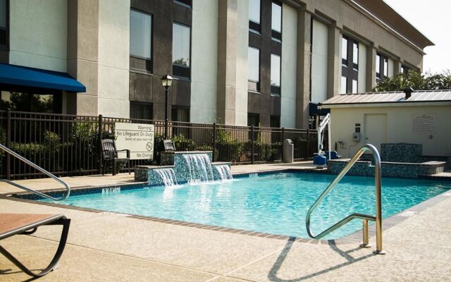 Hampton Inn Marshall