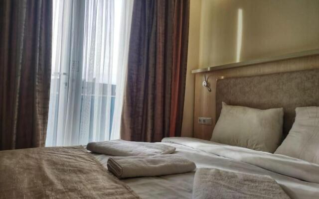 Leo Group BEST Apartment 14-300B Sunrise Batumi