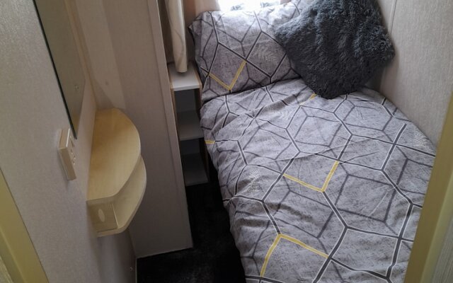 Charming 4-bedroom 8 Berth Caravan in Skegness