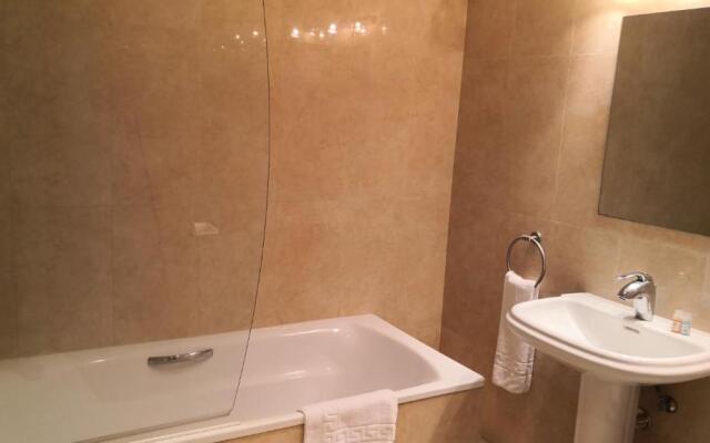 Skol 1A by Completely Marbella