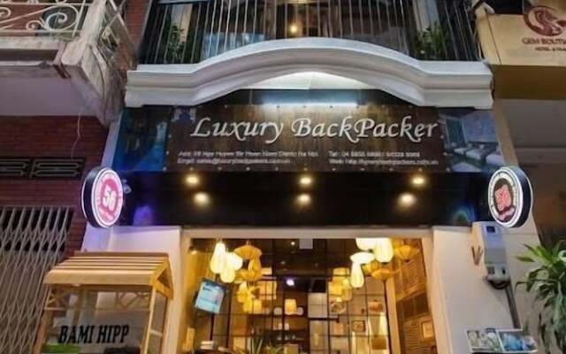 Luxury Backpackers