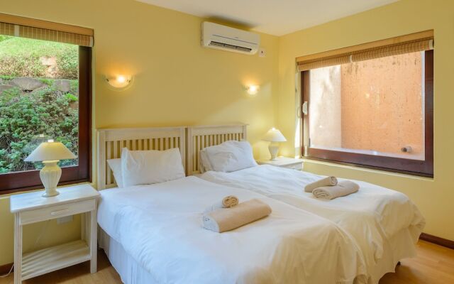 San Lameer Villa Rentals Three Bedroom Luxury 13908