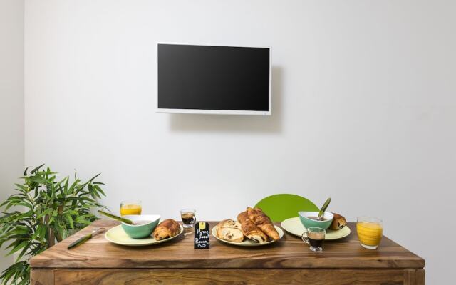 Home Sweet Rouen Cathédrale