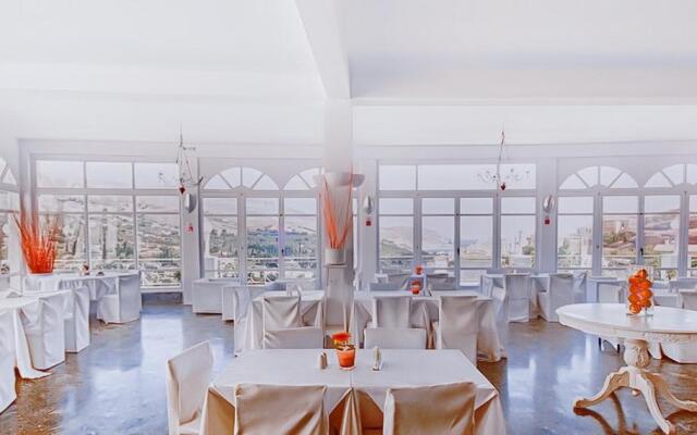Paradise Art Hotel