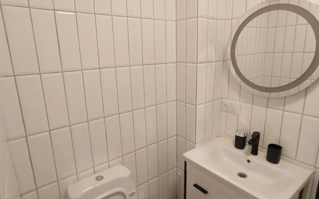 Lviv Meretyna Apartment (між центром і вокзалом)