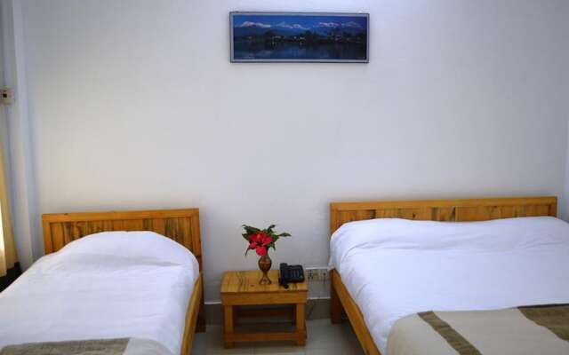 Chitwan Paradise Hotel