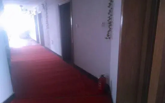 Anmen Golden Holiday Hotel