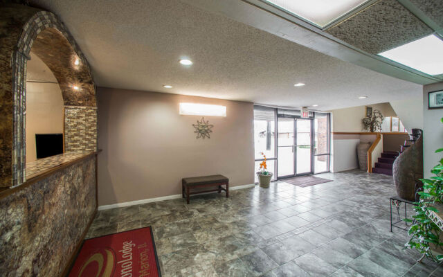 Econo Lodge Marion, IN, 46952