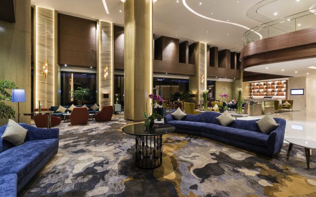 Novotel Suites Shanghai Hongqiao Hotel