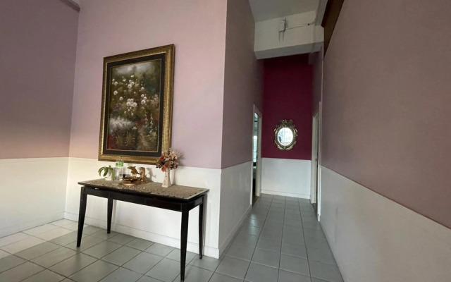OYO 75486 Anna Residence Jomtien